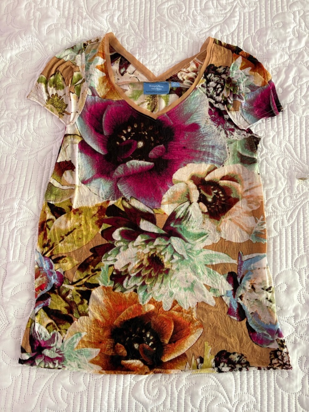 Vera Wang Full of Flowers Soft Floral Multicolor V-neck Women's Top, XS